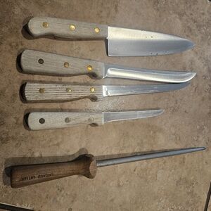 Chicago CUTLERY Wood Handled Knife Set with Sharpening Rod SET OF 5 TOTAL